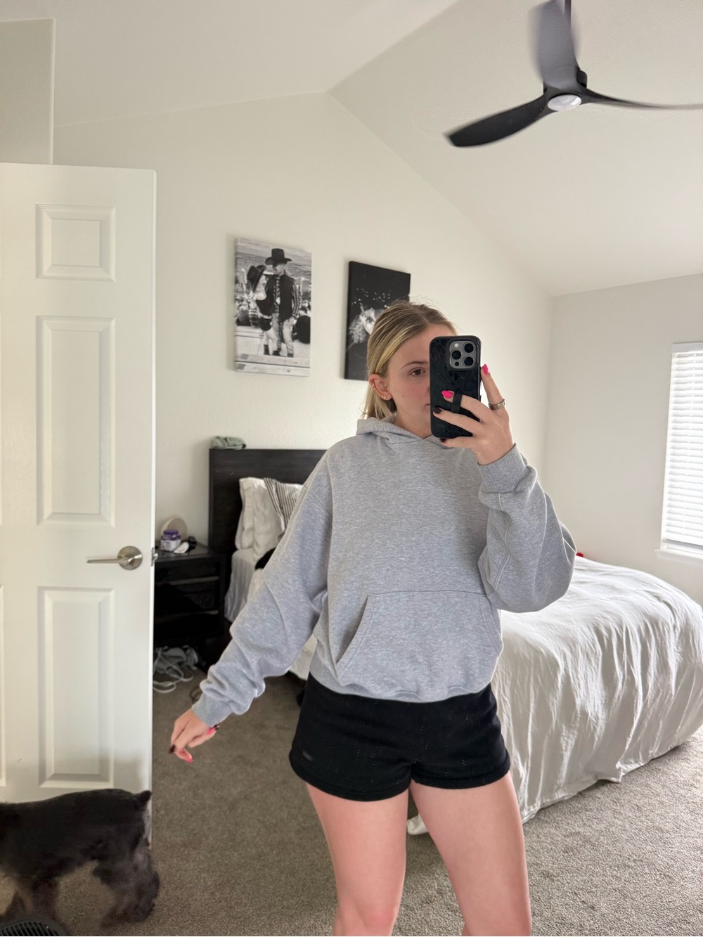 SKIMS Gray Pullover Hoodie - Classic Casual Sweatshirt